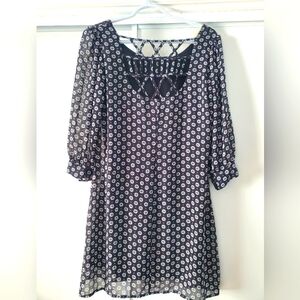 Dress with asimetrical design.  Sz M.